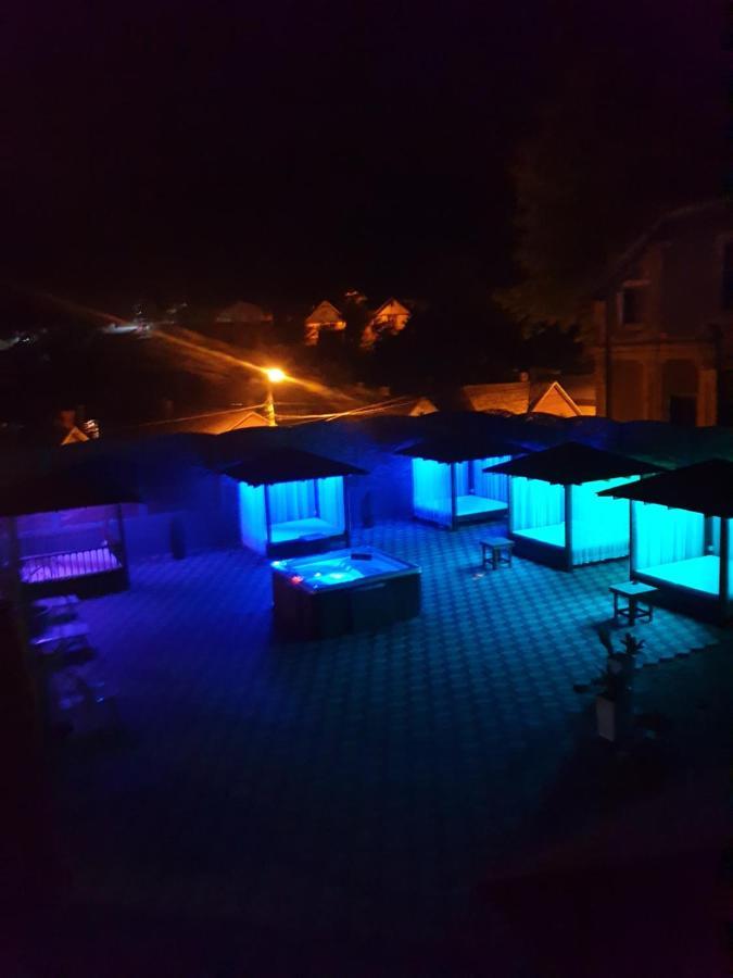 Отель Casa Piri Анина Экстерьер фото