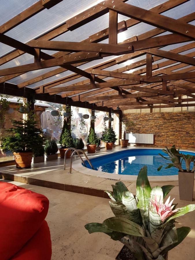 Отель Casa Piri Анина Экстерьер фото