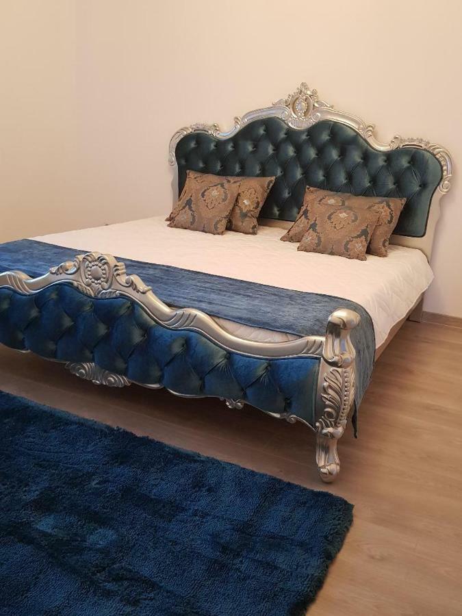 Отель Casa Piri Анина Экстерьер фото