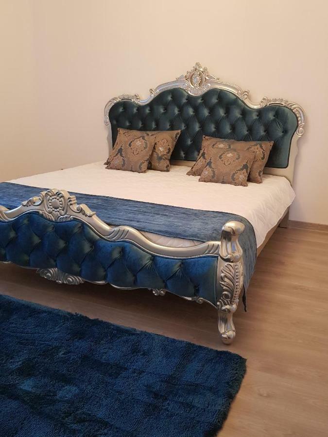 Отель Casa Piri Анина Экстерьер фото